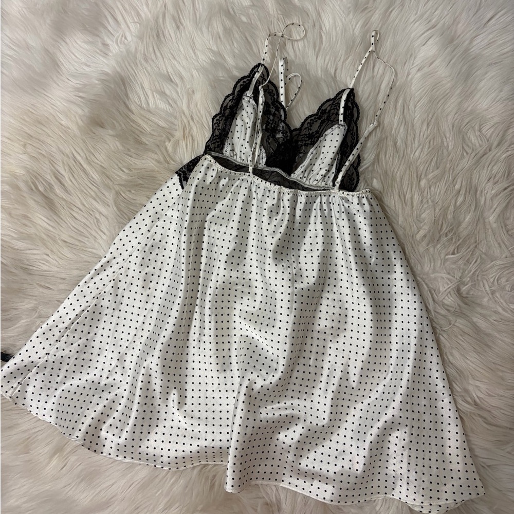 Victoria’s Secret Satin Slip - Picture 3 of 4
